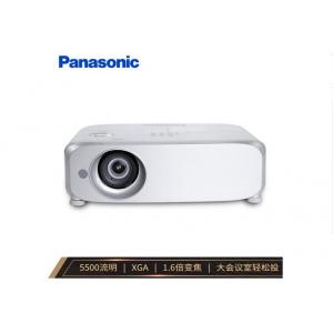 松下（Panasonic）PT-BX660C   投影仪